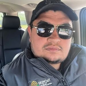 Meet your Posher, Eduardo